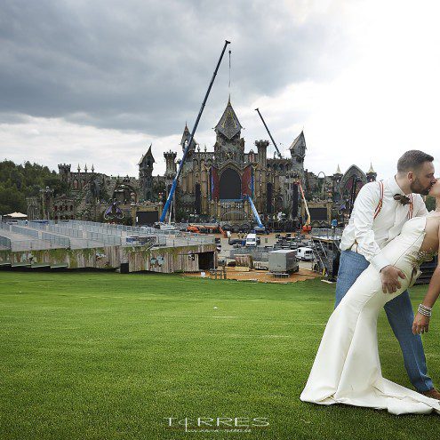 Huwelijksreportage,fotoshoot,bruid,bruidegom, Tomorrowland,Huwelijksfotograaf Torres
